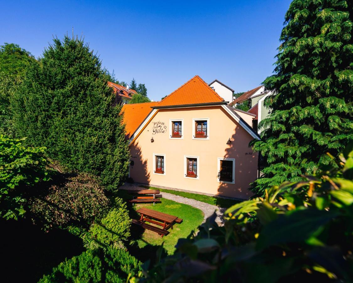 Penzion Tilia Cesky Krumlov Bagian luar foto